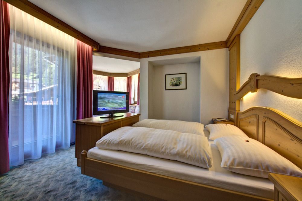 Hotel Zum Gruenen Tor Tux Eksteriør billede